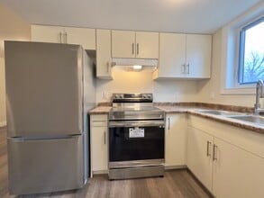 1298 Tourangeau Rd in Windsor, ON - Building Photo - Building Photo