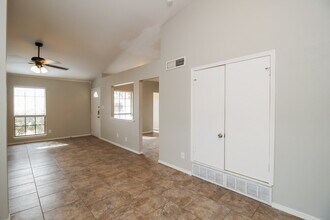 5609 Powers St in The Colony, TX - Building Photo - Building Photo