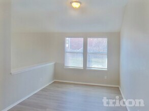 421 Rowdy Dr in Royse City, TX - Foto de edificio - Building Photo