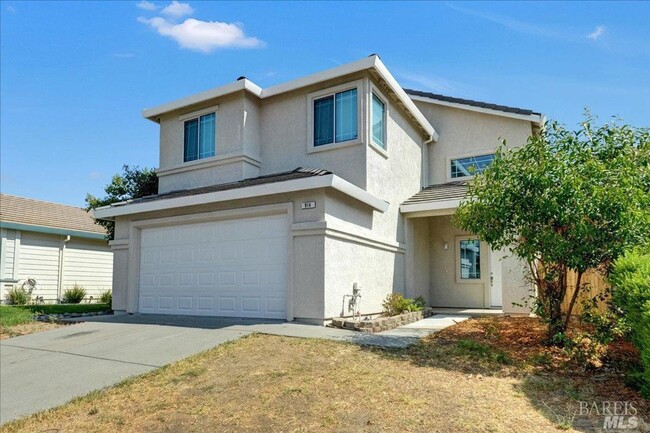 914 Tipperary Dr in Vacaville, CA - Building Photo - Building Photo