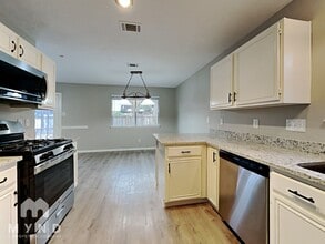 19931 Bambiwoods Dr in Humble, TX - Building Photo - Building Photo