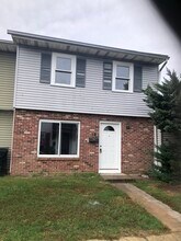 19 Magnolia Ct in Sicklerville, NJ - Building Photo - Building Photo