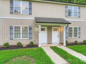 4400 Tantilla Cir in Charlotte, NC - Building Photo - Building Photo