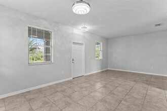 17378 Cruiser Bnd in Land O Lakes, FL - Building Photo - Building Photo