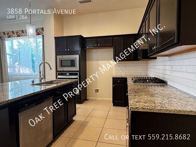 3858 Portals Ave in Clovis, CA - Building Photo - Building Photo