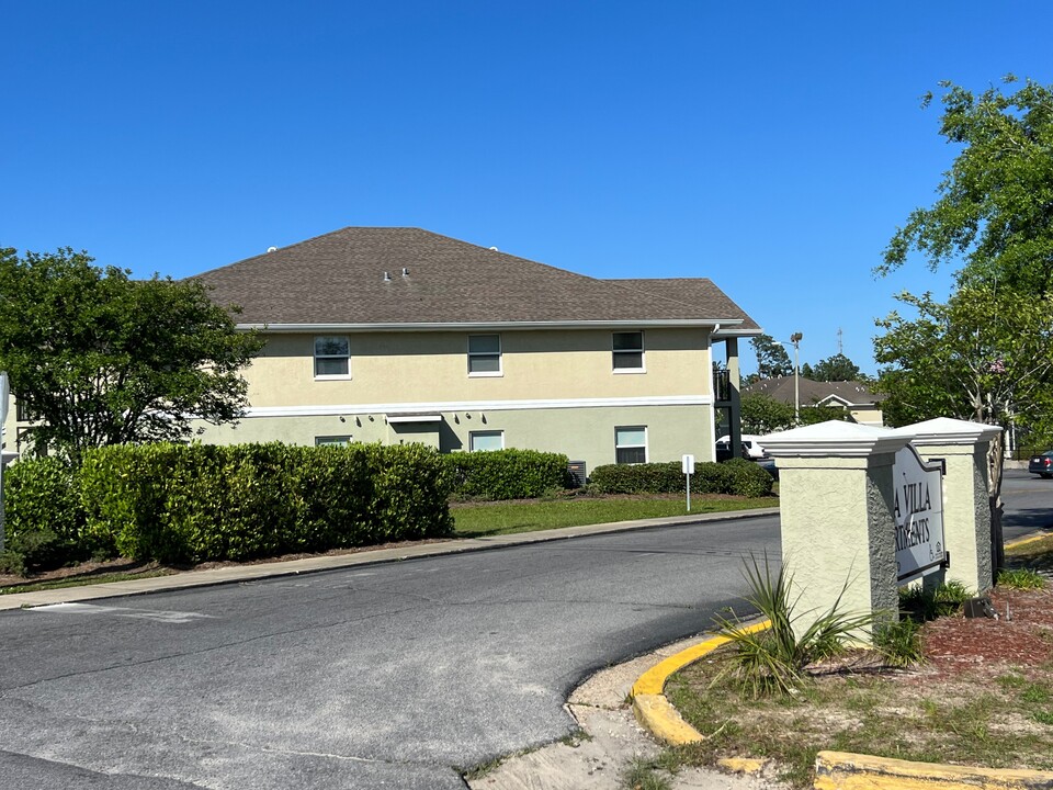 Pana Villa Garden Apartments in Panama City, FL - Foto de edificio