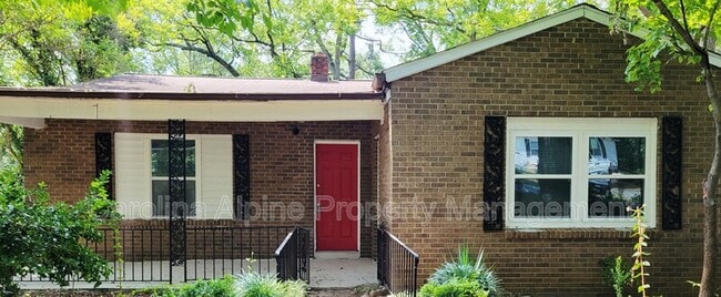 property at 712 Congress St