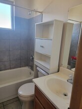 1423 S Karlov Ave in Chicago, IL - Building Photo - Building Photo