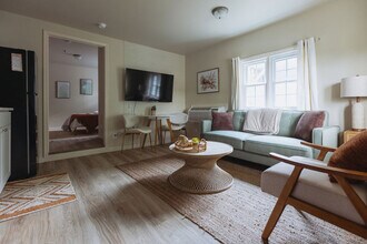 308 Lamont St in Johnson City, TN - Building Photo - Building Photo