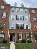 3628 Briarwood Dr in Dumfries, VA - Building Photo