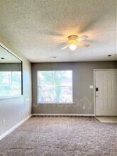 4297 Kings Valley Cove E in Memphis, TN - Building Photo - Building Photo