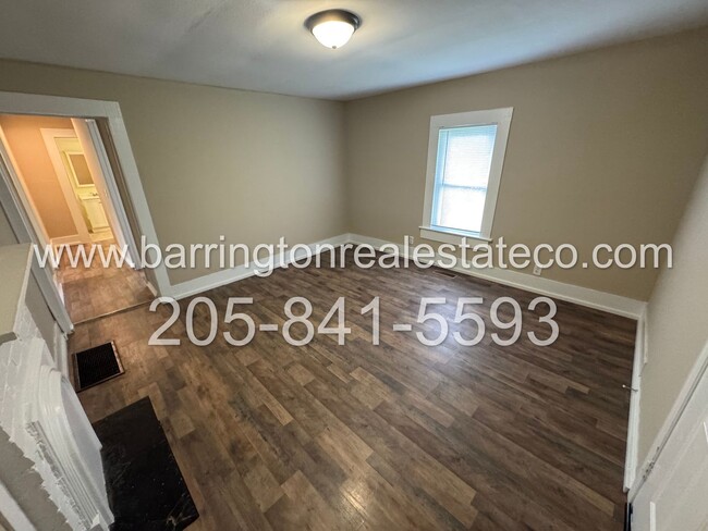 2009 E Lake Blvd in Birmingham, AL - Building Photo - Building Photo