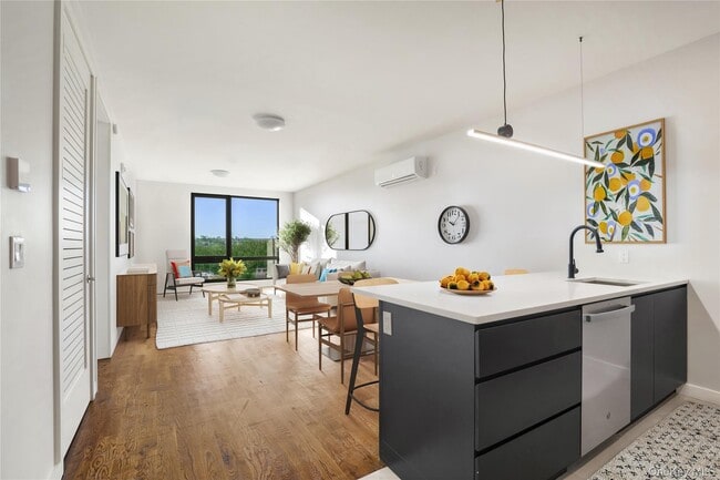 property at 601 Ridge Hill Boulevard