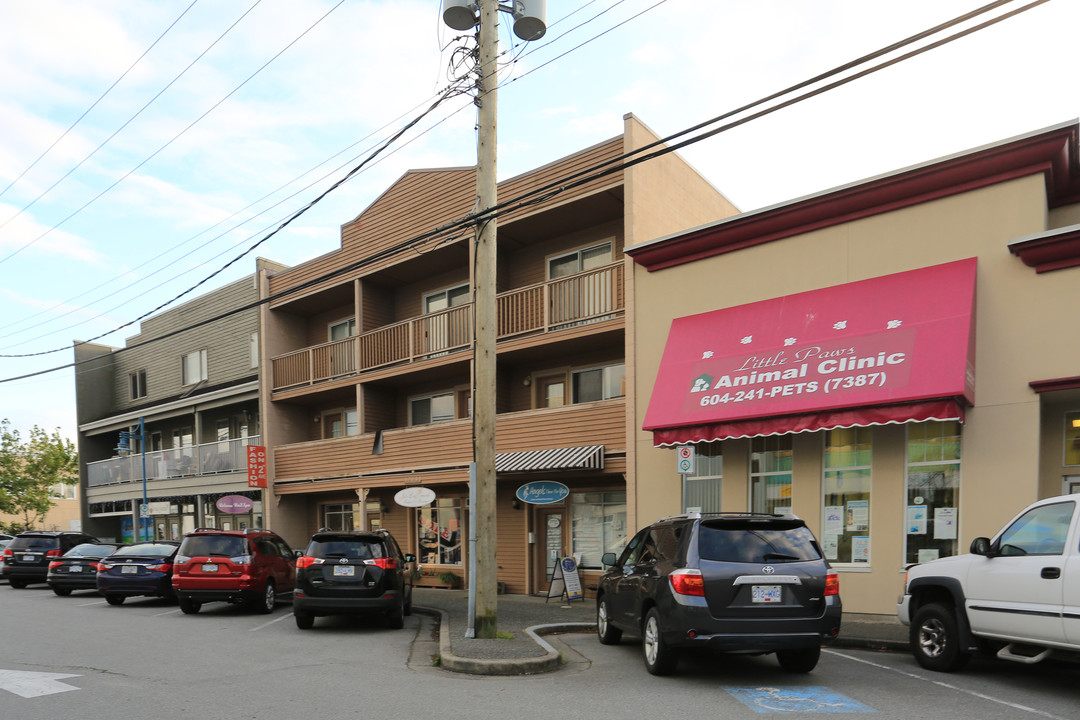 12031 2nd Ave in Richmond, BC - Building Photo