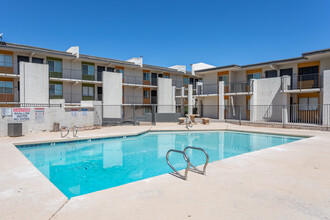 The Residences at Camelback West in Phoenix, AZ - Building Photo - Building Photo