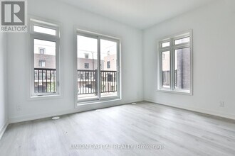 78 Tisdale Ave in Toronto, ON - Building Photo - Building Photo