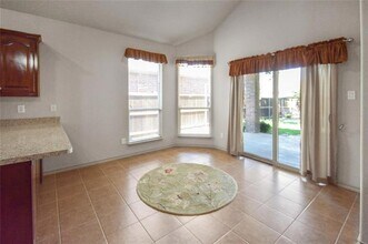 3304 Stonecrop Trail in Argyle, TX - Building Photo - Building Photo