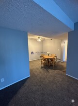 501 W 27th St S in Wichita, KS - Building Photo - Building Photo