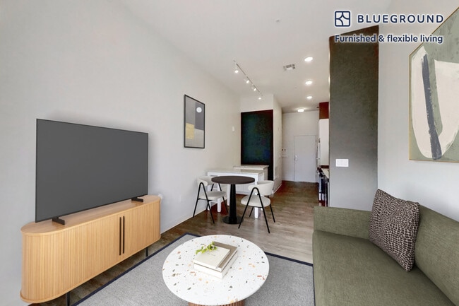 2 Leighton St in Cambridge, MA - Building Photo - Building Photo