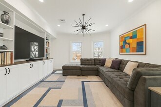 20 Richdale Ave, Unit 2 in Somerville, MA - Foto de edificio - Building Photo
