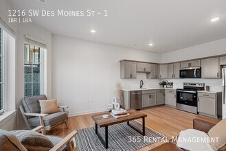 1216 SW Des Moines St in Ankeny, IA - Building Photo - Building Photo
