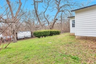 5175 Cardiff St in Dallas, TX - Building Photo