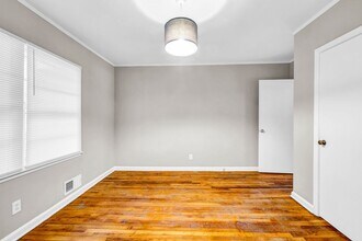 1870 Windemere Dr NE in Atlanta, GA - Building Photo - Building Photo