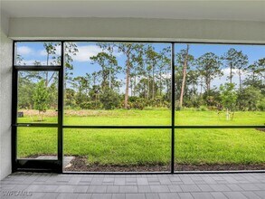 14279 Winding Cedar Wy in Ft. Myers, FL - Foto de edificio - Building Photo