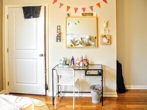 1509 W Girard Ave in Philadelphia, PA - Building Photo - Building Photo