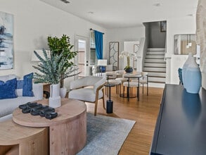 LEO at Wildwood in Oxford, FL - Building Photo - Building Photo