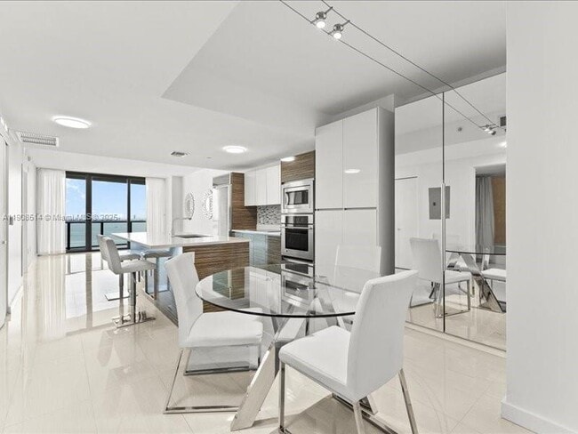 property at 460 NE 28th St