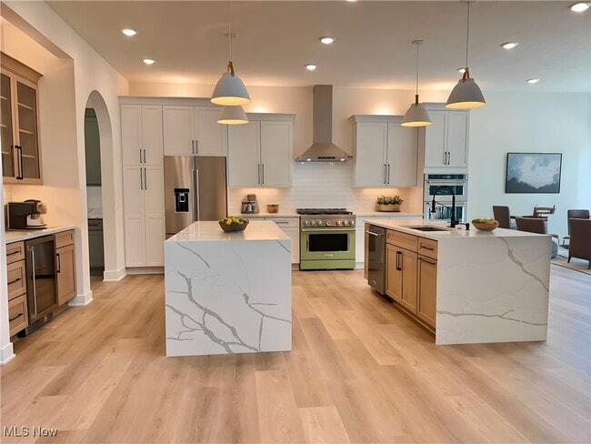 580 Hardwick Dr in Aurora, OH - Building Photo - Building Photo