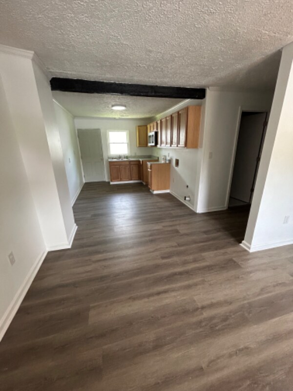 318 Richmond Rd, Unit 2 in Rockingham, NC - Foto de edificio - Building Photo