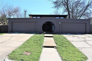 6321 Walraven Cir in Fort Worth, TX - Building Photo