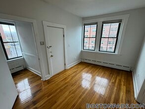 918 Cambridge St in Cambridge, MA - Building Photo - Building Photo