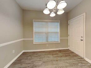 1012 Levista Dr in Locust Grove, GA - Building Photo - Building Photo