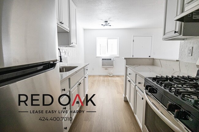 16787 Miller Ave in Fontana, CA - Building Photo - Building Photo