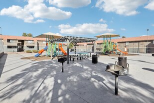 1750 Karen Ave, Unit renovated in Las Vegas, NV - Building Photo