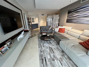 2800 Island Blvd in Aventura, FL - Building Photo - Building Photo