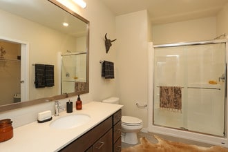 Synergy at the Mayfair in Wauwatosa, WI - Building Photo - Interior Photo