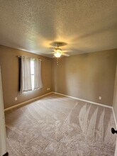 1609 Steamboat Ln in Columbia, MO - Building Photo - Building Photo