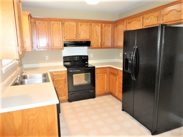 704 Pepperstone Ct in Fuquay Varina, NC - Building Photo - Building Photo