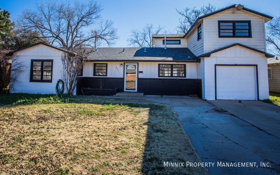 4211 41st St in Lubbock, TX - Building Photo