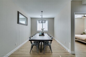4624 Swaying Palms Dr in Las Vegas, NV - Building Photo - Building Photo
