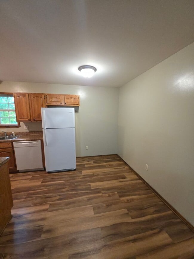 716 S Greenwich Ave in Russellville, AR - Building Photo - Building Photo