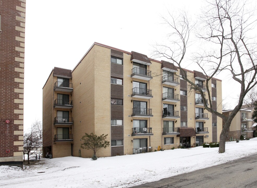 1623-1639 Ashland Ave in Des Plaines, IL - Building Photo