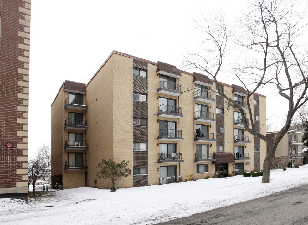 1623-1639 Ashland Ave in Des Plaines, IL - Foto de edificio