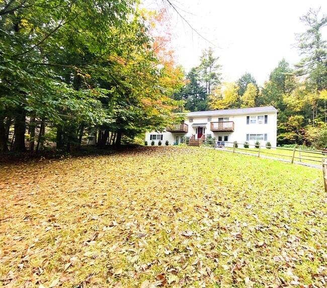 20 Fairbanks St, Unit 5 in Augusta, ME - Building Photo - Building Photo