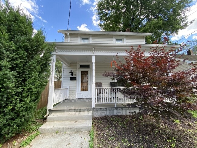 property at 212 Forbes St