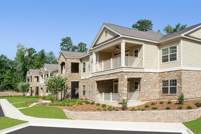 Greystone at Green Island Oaks in Columbus, GA - Foto de edificio - Building Photo